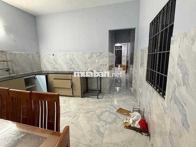 NHÀ 2  TẦNG 4.2x17 - HẺM XE TẢI - NGUYỄN VĂN QUÁ Q.12