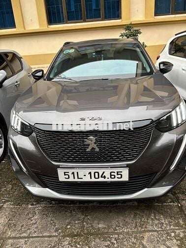 Peugeot 2008 2024 GT Line 1.2 AT - 5800 km