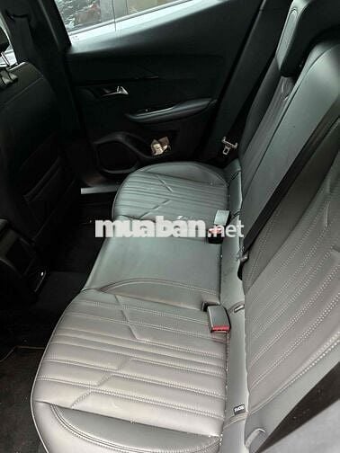 Peugeot 2008 2024 GT Line 1.2 AT - 5800 km