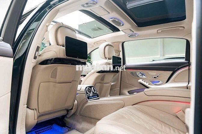 Mercedes Maybach S450 Model 2020 - Xanh/Kem