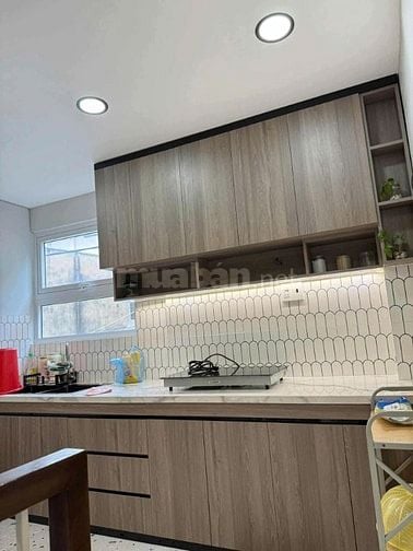 Cho thuê nhà 2 mặt tiền Đội Cung, P.8, Q.11 giá 16tr