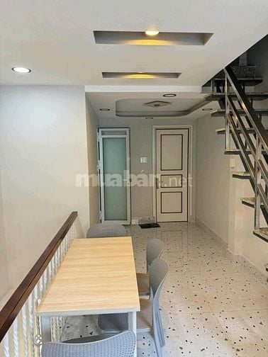 Cho thuê nhà 2 mặt tiền Đội Cung, P.8, Q.11 giá 16tr