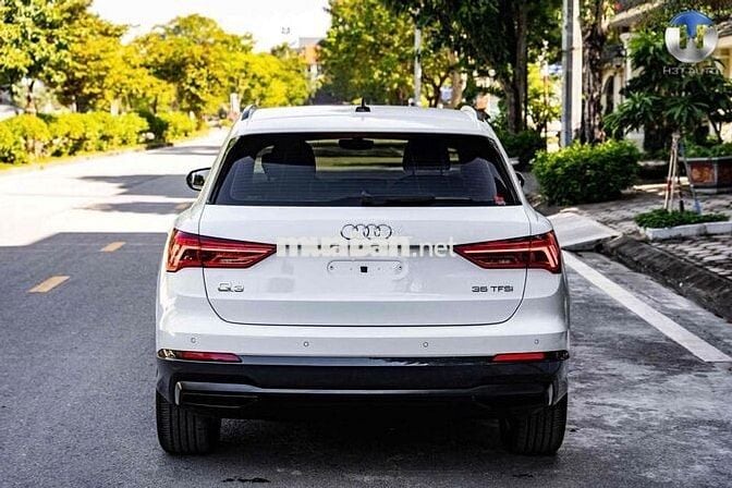 Audi Q3 Model 2025 35 TFSI - 5000 km