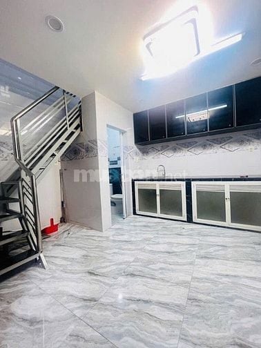 Cho thuê nhà hẻm 3m(BG) Hồ Hảo Hớn, P.Cầu Ông Lãnh, Q.1 giá 10tr