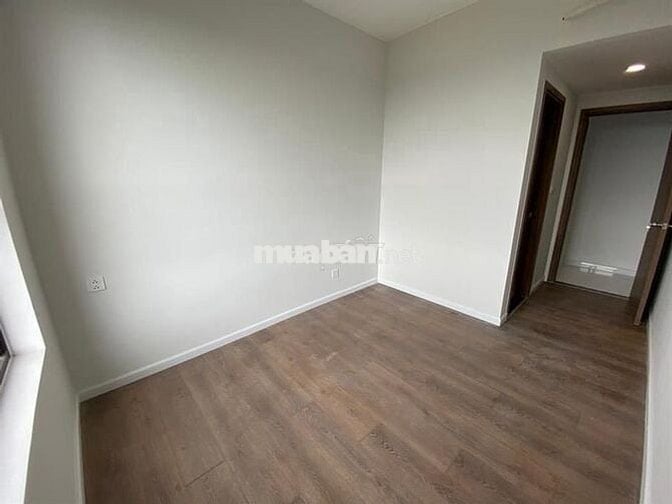 Bán căn hộ Opal Skyline 3pn2wc 85m2 giá 2ty570 - sẵn sổ