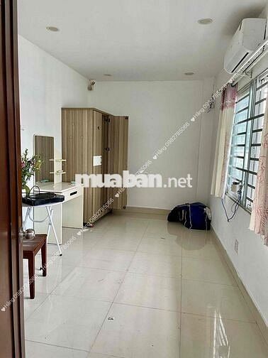 Bán nhà sát mặt tiền Cù Lao ngang 8m