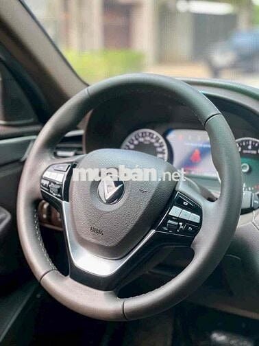 VinFast Lux A2.0 2022 A2.0 Tiêu chuẩn - 69000 km