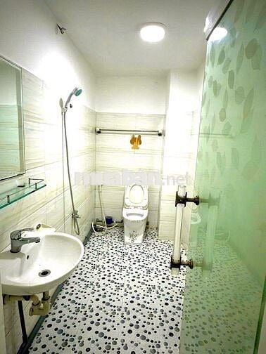 HOT!!! PHÒNG TRỌ SẠCH ĐẸP ĐỦ NT GẦN VINCOM PHAN VĂN TRỊ