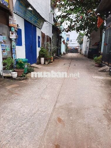 Nhà bán 4x9 đổ suốt 2p 2wc ấp 6b vlb BC