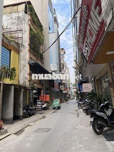 Cho thuê tầng 1 nhà ngõ 88 phố Trung Kính , Diện tích 60m2 riêng biệt