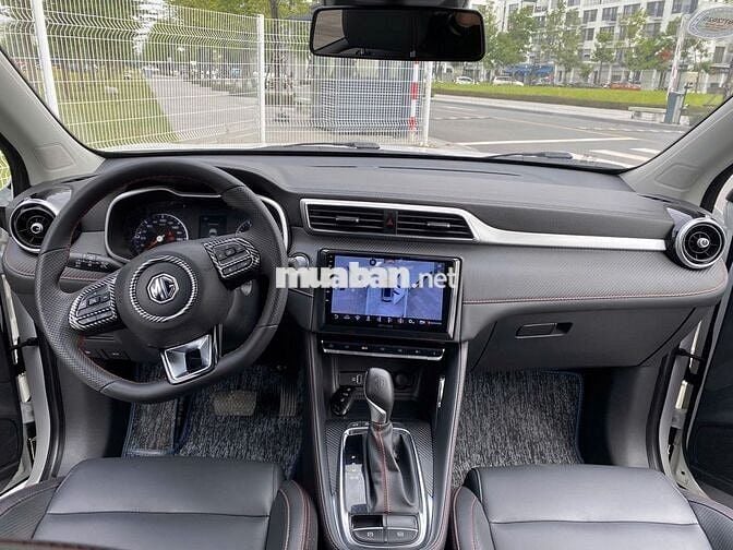 MGZS AT 2024 Màu Trắng