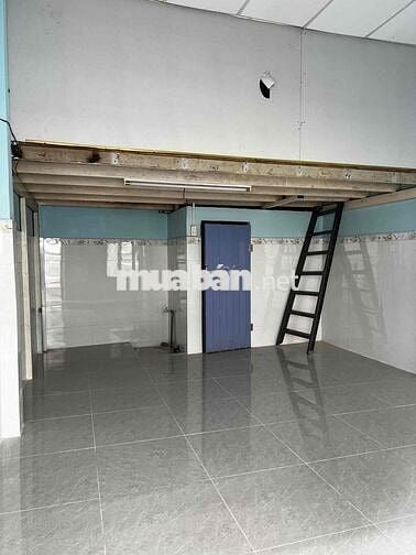 NHÀ CẤP 4 CÓ GÁC LỬNG hẻm 536/49 Âu Cơ