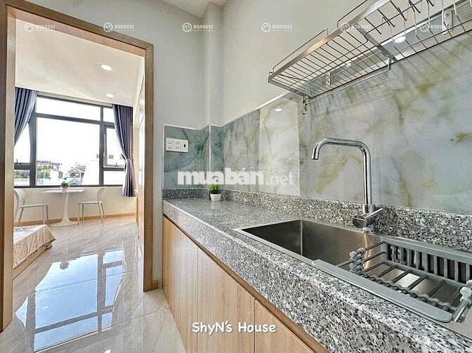 CHDV full nội thất tách bếp, cửa sổ cực thoáng, máy giặt riêng ngay CH