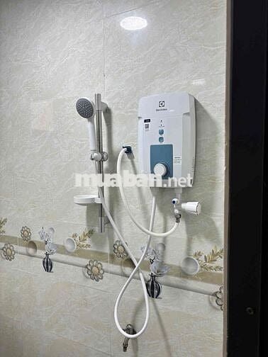 Phòng trọ sinh viên giá rẻ ngay trung tâm  gần chợ tân định