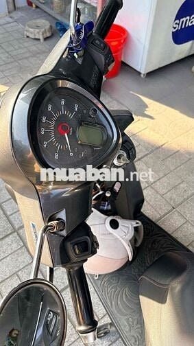 Yamaha Janus màu xám nhám