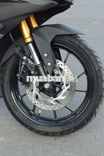 Chào bán r15V3 đời 2023, biển 29, mới 99%