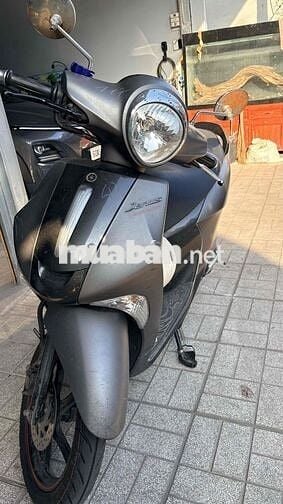 Yamaha Janus màu xám nhám