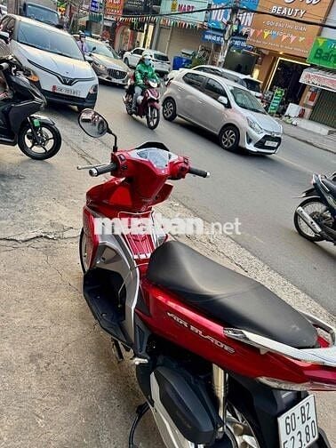 🔵🔵 AB 125 đỏ đen đký 2017 xe đẹp có trả góp