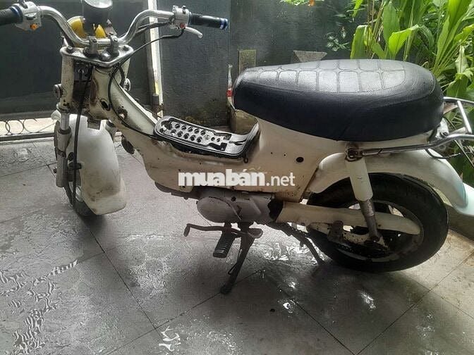 Bán xe chaly ..giấy tờ đầy đủ..máy im.giá 4tr300k