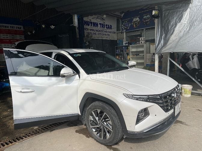 Xe Huyndai Tucson 2.0 AT Standard