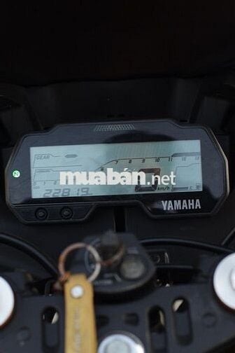 Chào bán r15V3 đời 2023, biển 29, mới 99%