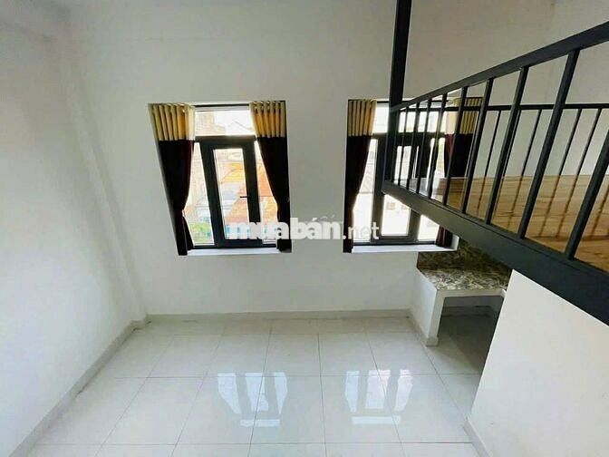 Phòng gác cao 30m2 Khuông Việt - Tân Phú