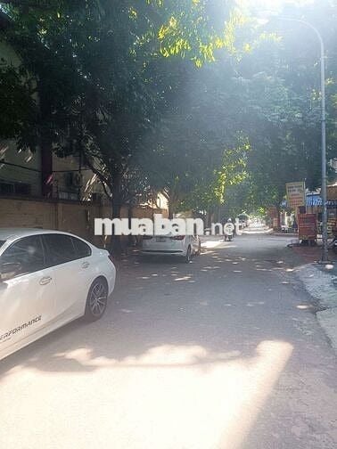 Bán Nhà Dịch vụ Dương Nội,mặt Aeon mall Hà Đông - tài chính 17,5 tỷ.