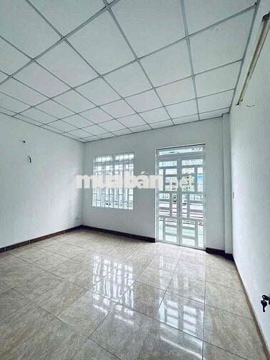 NHÀ 3 TẦNG, GÓC 2 MẶT TIỀN 1/ PHẠM VĂN CHIÊU,ĐƯỜNG NHỰA 6m THÔNG