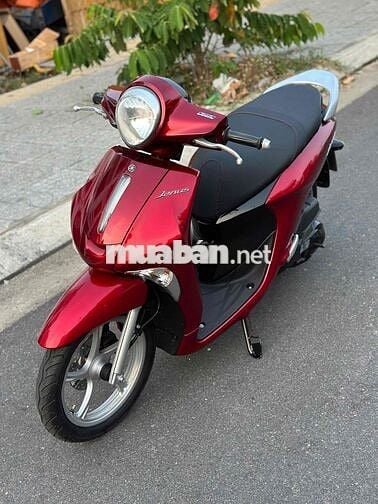 JANUS 2018 đỏ đô cực kì sang trọng 🥰