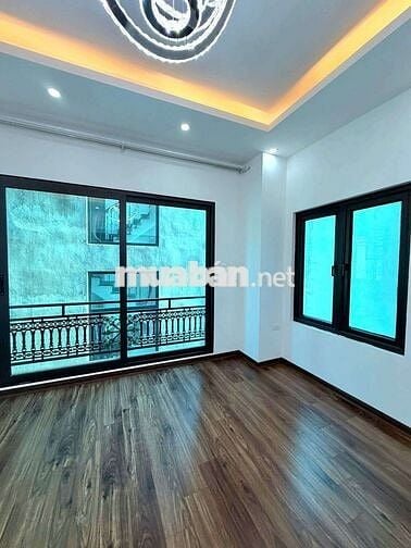 BÁN NHÀ 5 TẦNG - DT32M2 - FULL NỘI THẤT - SỔ ĐỎ CHÍNH CHỦ - Hà ĐÔNG.