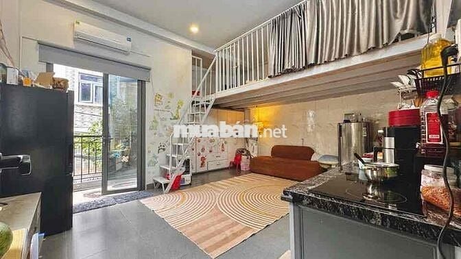 Phòng BAN CÔNG - GÁC RỘNG - FULL NỘI THẤT - FREE PHÍ XE