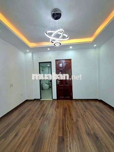 BÁN NHÀ 5 TẦNG - DT32M2 - FULL NỘI THẤT - SỔ ĐỎ CHÍNH CHỦ - Hà ĐÔNG.