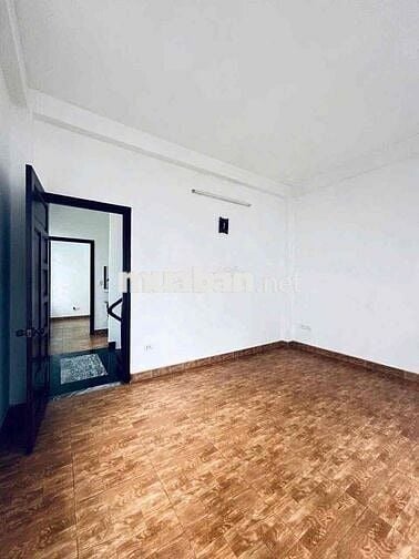 NHÀ 3 TẦNG, GÓC 2 MẶT TIỀN 1/ PHẠM VĂN CHIÊU,ĐƯỜNG NHỰA 6m THÔNG