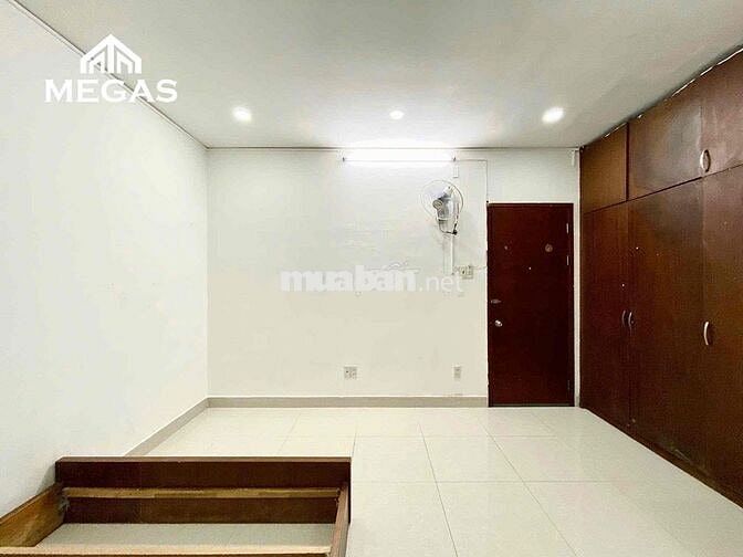 PHÒNG STUDIO MÁY GIẶT RIÊNG NGAY PHỐ ĂN UỐNG CỦA QUẬN 7 CẠNH LOTTE