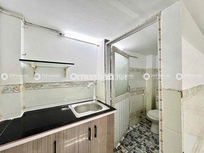 PHÒNG TRỌ GIÁ RẺ - CÓ THANG MÁY - HẦM XE GẦN NGÃ TƯ BỐN XÃ 2🍠6