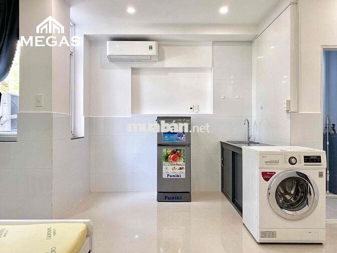 STUDIO CỬA SỔ THOÁNG MÁY GIẶT RIÊNG NGAY TRUNG TÂM QUẬN 7 CẠNH LOTTE