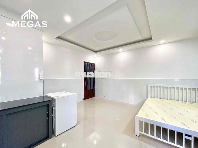 STUDIO CỬA SỔ THOÁNG MÁY GIẶT RIÊNG NGAY TRUNG TÂM QUẬN 7 CẠNH LOTTE