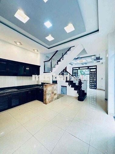 cho thuê nhà 1/ p9 gò vấp 2 mặt tiền 5x20 2 lầu , st , 3pn , 2wc