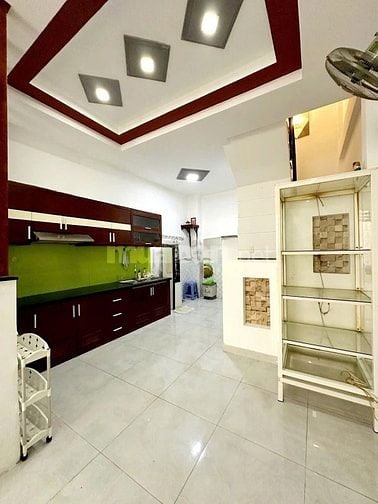 CHO THUÊ NHÀ HXH HUỲNH VĂN BÁNH, PHÚ NHUẬN.