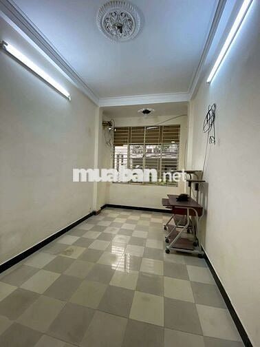 Nhà 4pn 3wc ngay CV Gia Định nguyễn kiệm thích hợp nhóm bạn ở