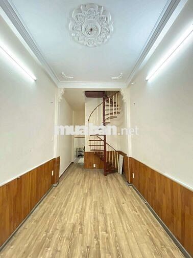 Nhà 4pn 3wc ngay CV Gia Định nguyễn kiệm thích hợp nhóm bạn ở