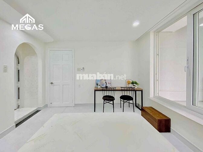 STUDIO TÁCH BẾP NỘI THẤT CAO CẤP MÁY GIẶT RIÊNG NGAY TRUNG TÂM QUẬN 7