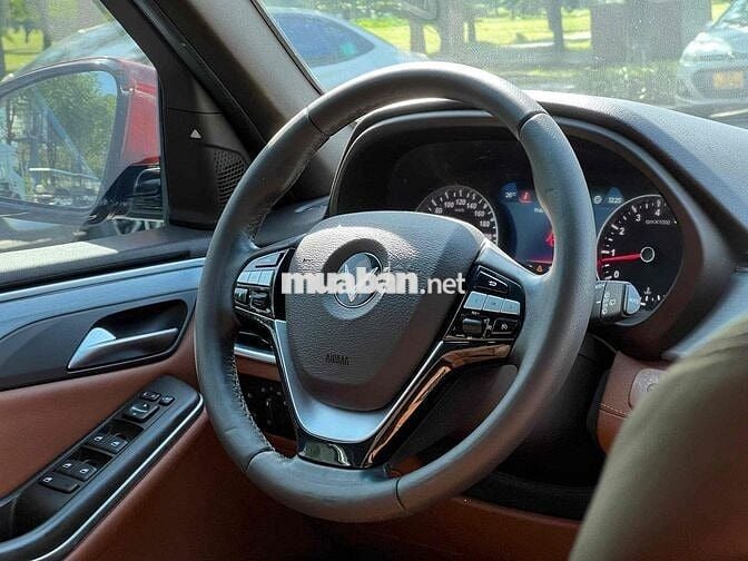 VinFast Lux SA Premium 2020 Đỏ 60000 km