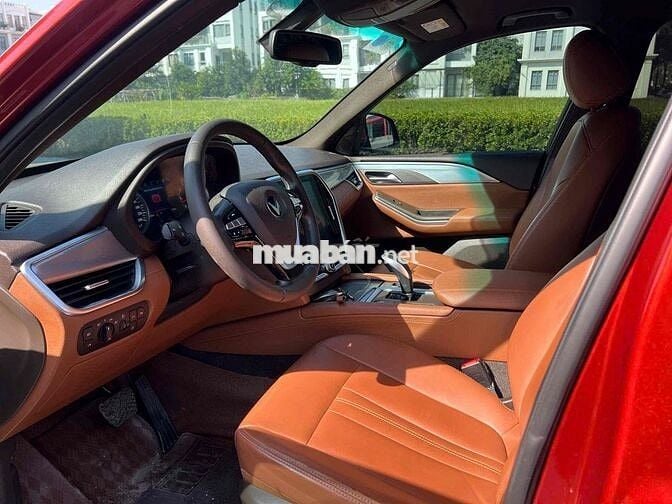 VinFast Lux SA Premium 2020 Đỏ 60000 km