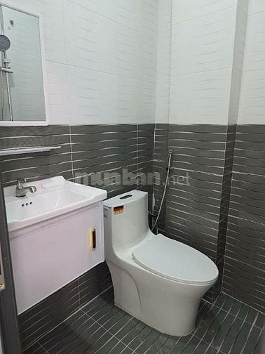 Bán Nhà 2PN xây mới – 960tr - Đất Full Thổ Cư  – gần Trường Chinh