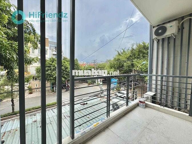 Cho thuê phòng xinh thoáng siêu rộng ngay cầu Him Lam Q7