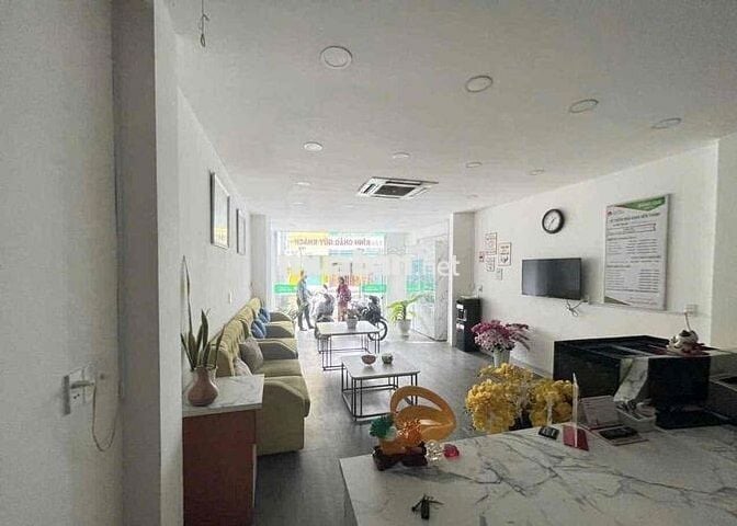 cho thuê nhà mặt tiền 1 trệt 2 lầu Đông Hoà - Dĩ An