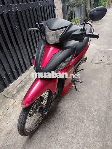 Xe đag đi Wave RSX FI 2023 Đỏ Zin, BSTP lợi xăg