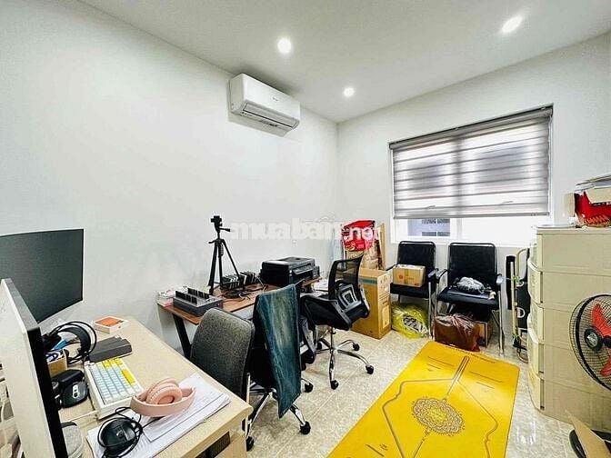 TRUNG TÂM CẦU GIẤY - 3N2W - TẶNG TOÀN BỘ NỘI THẤT MỚI ĐẸP Ở LUÔN -