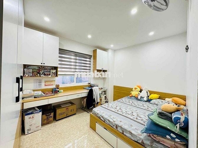 TRUNG TÂM CẦU GIẤY - 3N2W - TẶNG TOÀN BỘ NỘI THẤT MỚI ĐẸP Ở LUÔN -